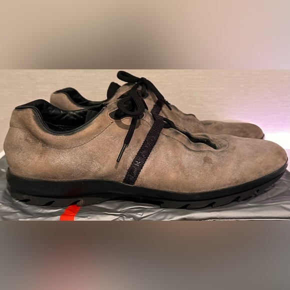 Men’s Prada Vintage Gray Brown Suede Leather Sport Sneaker with Dust Bag - Picture 2 of 12